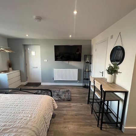 Abbotsbury 1 Bed Studio Opposite Uwe Free Parking بريستول المظهر الخارجي الصورة
