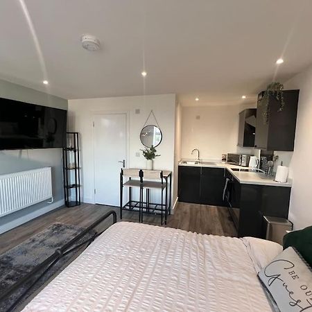 Abbotsbury 1 Bed Studio Opposite Uwe Free Parking بريستول المظهر الخارجي الصورة