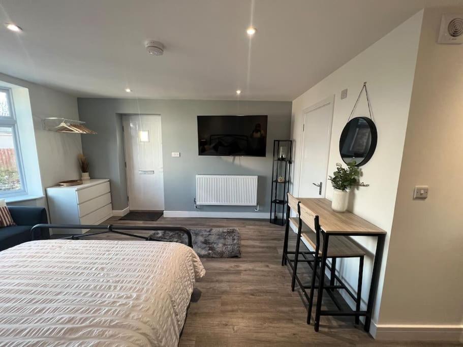 Abbotsbury 1 Bed Studio Opposite Uwe Free Parking بريستول المظهر الخارجي الصورة